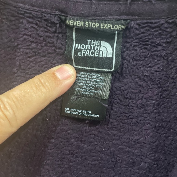 The North Face Osito Fuzzy Fleece Woman’s Medium Purple Jacket - Picture 5 of 11